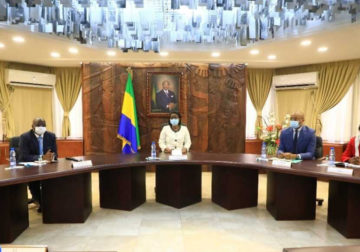 Décret gouvernemental de vente des tests PCR  au Gabon : Un gouvernement cupide et de têtus !