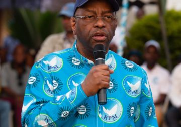 Alexandre Barro Chambrier à Mitzic : ‘’Mon père était un homme de courage, je ne serai pas un lâche’’