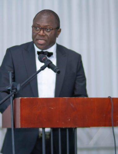 Le débat de Missélé eba’a : Savoir s’indigner au nom de la République.