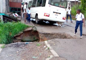 Dégradation de l’axe routier PK5-Cité Mébiame : Un danger à ne pas ignorer
