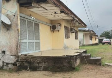 Complexe Léon MBA : Des logements administratifs occupés par des non ayants droit