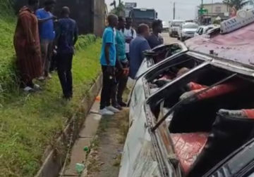 Écroulement de la barrière du camp Baraka : 4 taxis bus endommagés