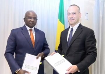 Construction d’un nouvel hôpital à Port-Gentil : le Ministère de la santé signe une convention avec le FB group