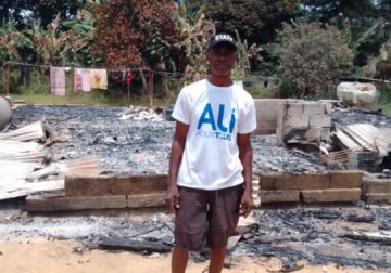 Moyen-Ogooué/District Ebel-Bifoun/Incendie : Le chef Jean-Hilaire Obame-Ekore sans domicile désormais à Ekorédo