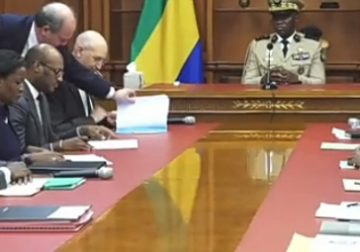 Signature de convention : Fly Gabon Holding prend 56% des parts d’Afrijet