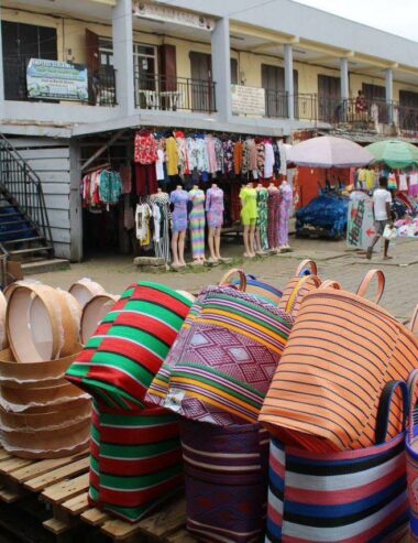 Libreville : Les marchés municipaux désormais contraints de fermer à 18h30