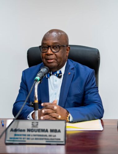Gabon : Le ministre de l’Intérieur convoque les partis politiques pour une réunion de mise en conformité