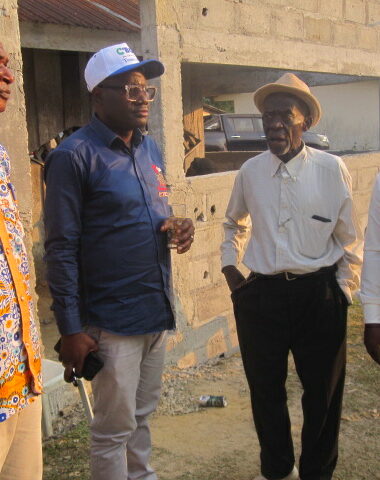 District de Bolossoville / 2ᵉ siège – Tournée parlementaire : Éric ESSONO MEZUI au contact des populations