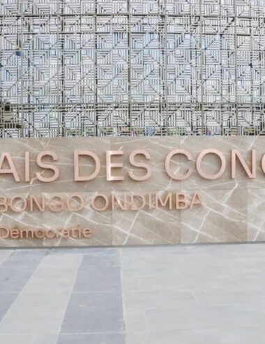 Inauguration du Palais des Congrès : la mémoire d&rsquo;Omar Bongo Ondimba gravée dans la pierre