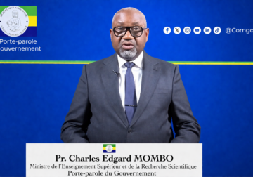 Tenue africaine obligatoire : valorisation culturelle ou contrainte administrative ?