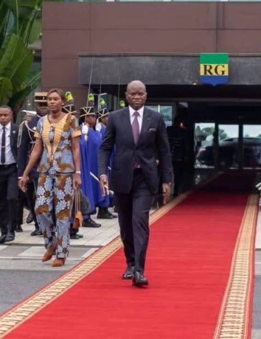 Diplomatie : Brice Clotaire Oligui Nguema entame une visite d’État en France pour consolider le partenariat stratégique franco-gabonais