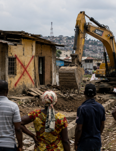 Déguerpissements dans les 1er et 6e arrondissements de Libreville : ce qu’il faut savoir sur les zones concernées et les indemnisations